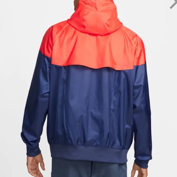 Nike Windrunner - Picture 2 of 2